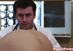 Wielkie darmowe filmy erotyczne z sekretarkami cycki