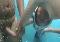 Głęboki darmowe filmy dojrzałe kobiety anal creampie piłkę.